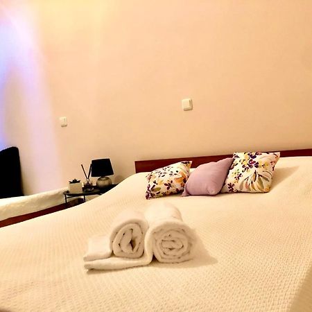 Αquaview Apartment Gythio Ngoại thất bức ảnh