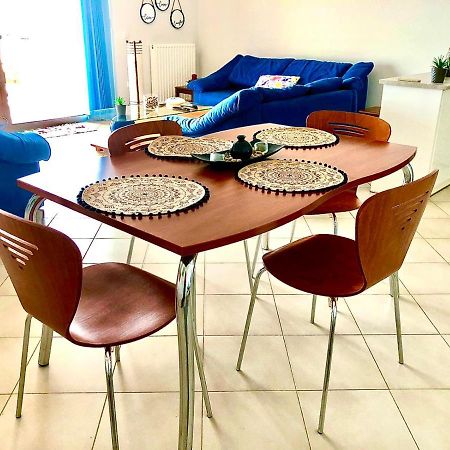 Αquaview Apartment Gythio Ngoại thất bức ảnh