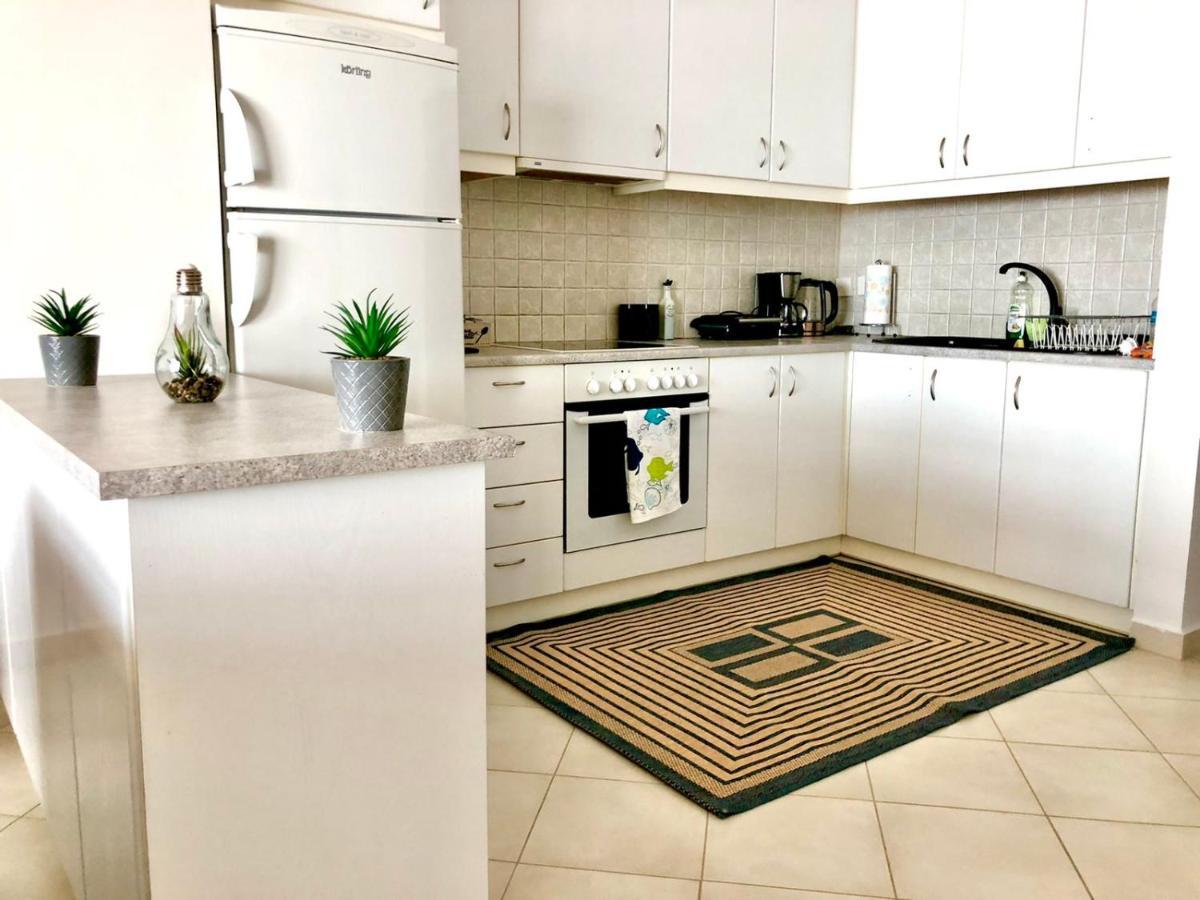 Αquaview Apartment Gythio Ngoại thất bức ảnh